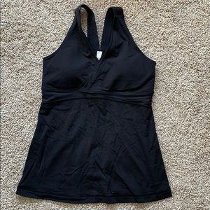 Lululemon top